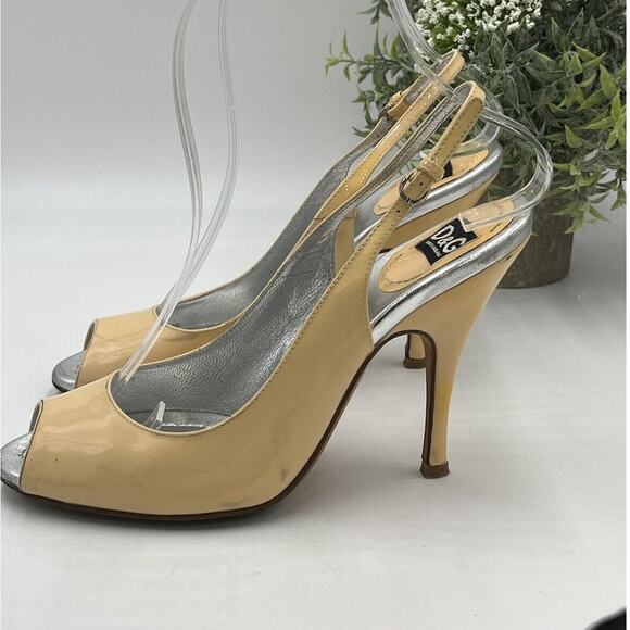 DOLCE & GABBANA D&G Patent Leather Beige Sling Back Heels Sz 36.5/6 US Peep Toe - Picture 3 of 15